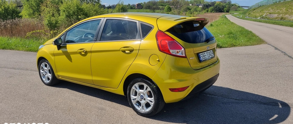 Ford Fiesta cena 27800 przebieg: 141000, rok produkcji 2013 z Polanica-Zdrój małe 631